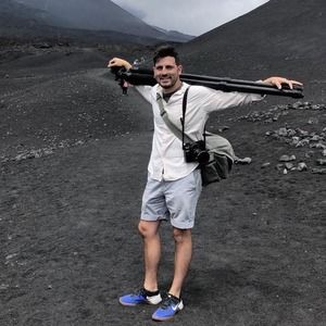 Meet your Posher, Corey